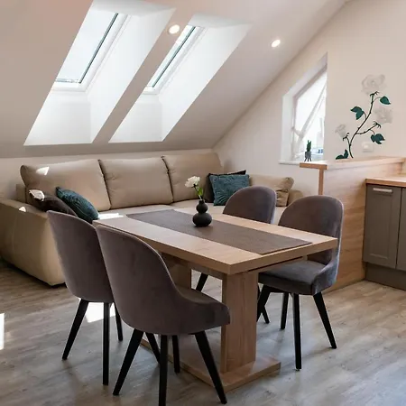 Prima Countryside Apartment *