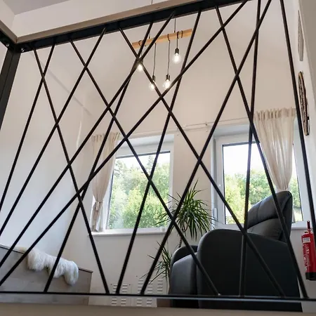 Prima Countryside Apartman Zirovnica