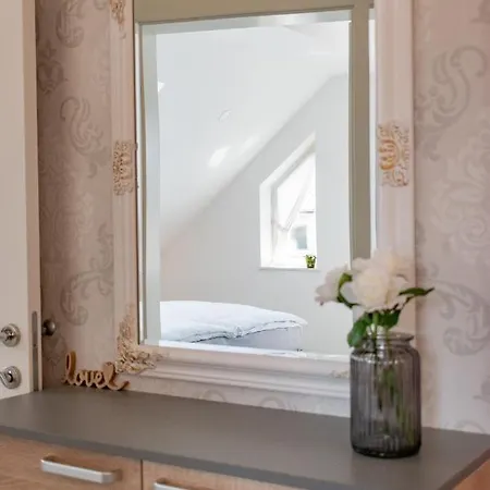 Prima Countryside Apartman Zirovnica