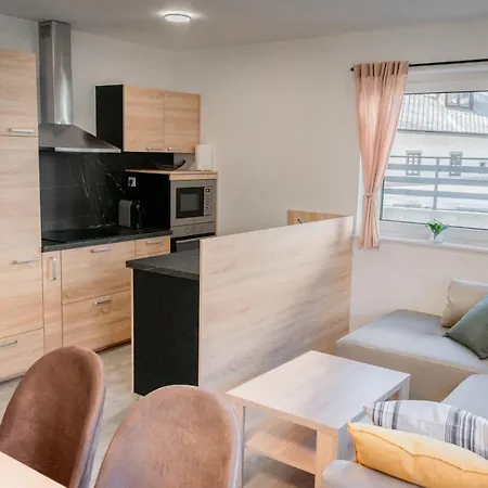 Apartment Prima Countryside Zirovnica