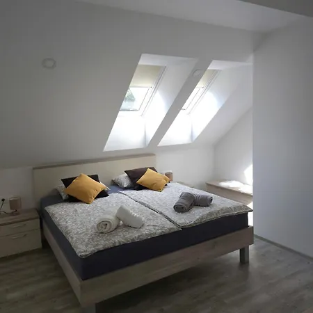 Prima Countryside * Zirovnica